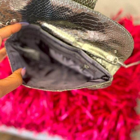 Snakeskin Clutch with Chain - Picture 3 of 3